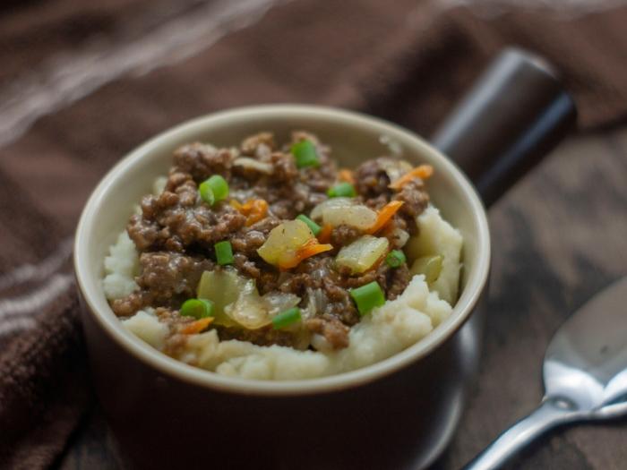 Ground Beef Pot Pie Casserole with mashed potato  GF F 4 serving